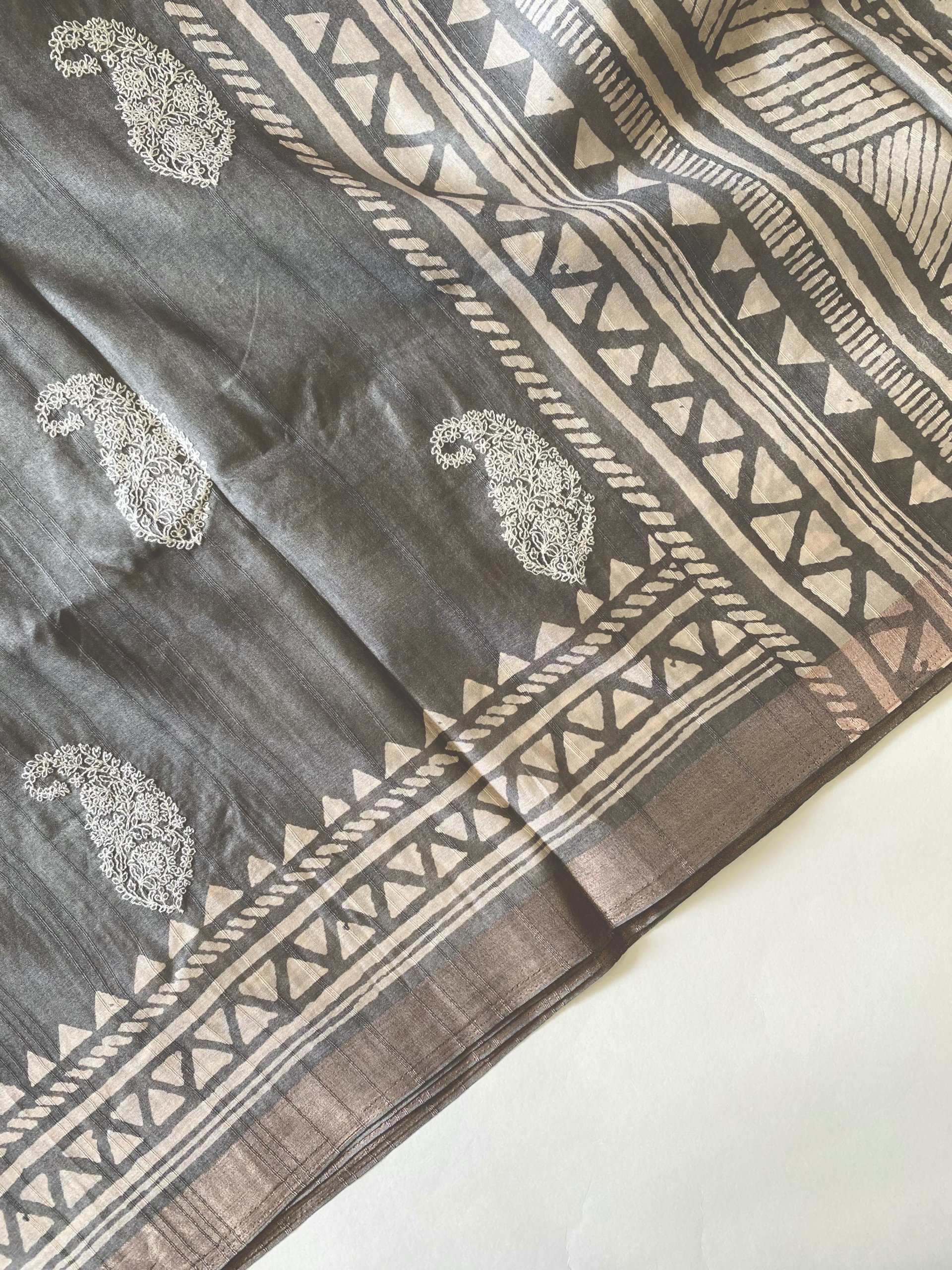 Grey Matka Tussar Silk Saree