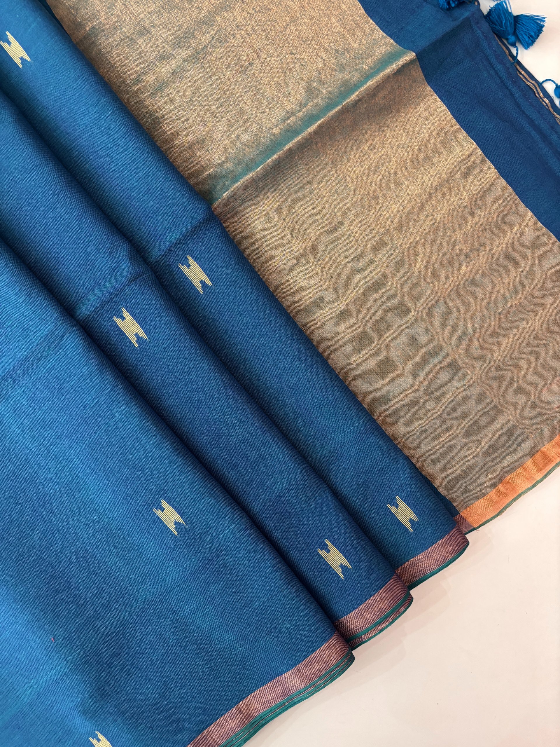 Blue Handwoven  Bengal Cotton Saree
