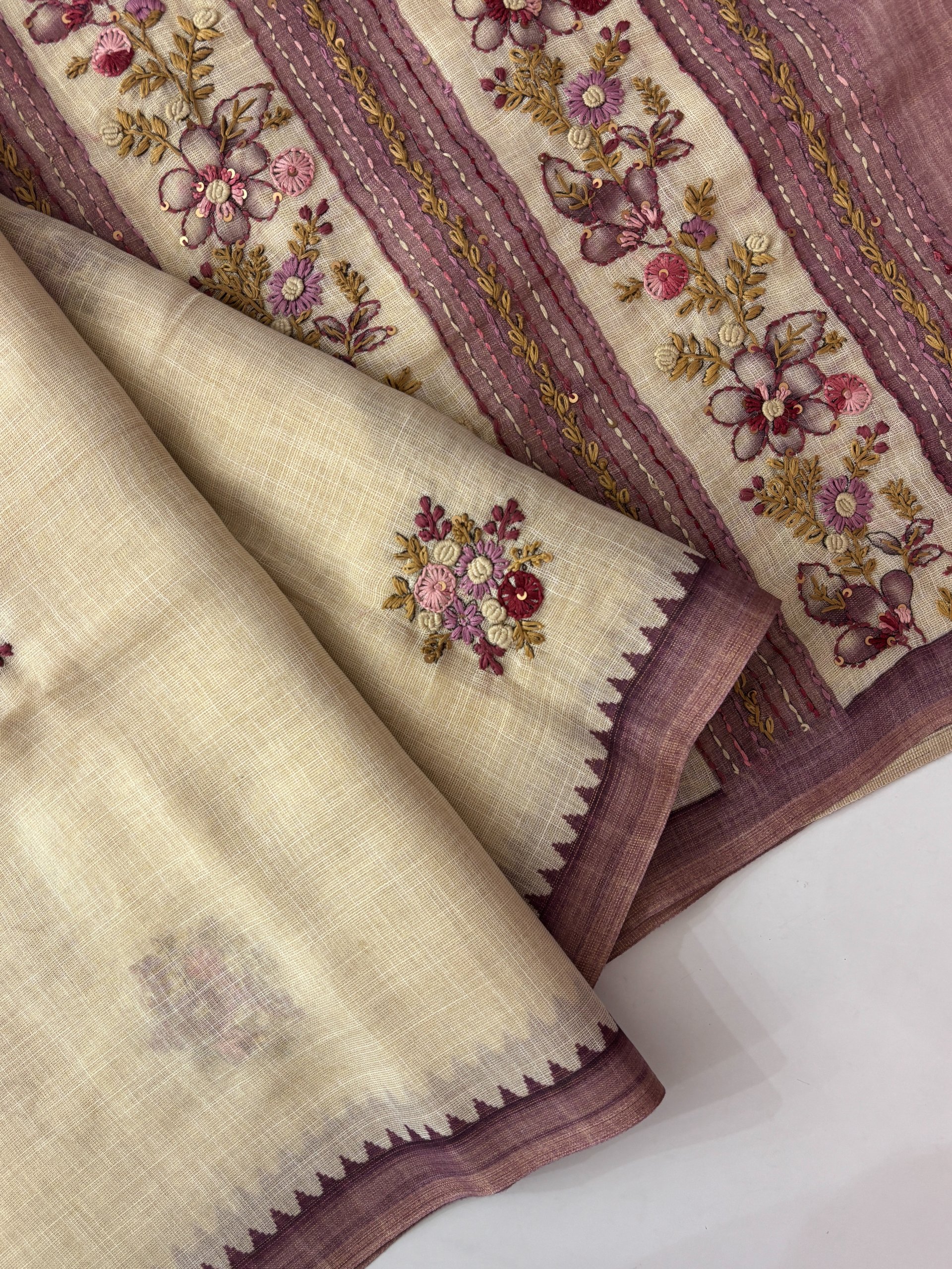 Cream and Lavender Tissue Linen Knot Work Saree
