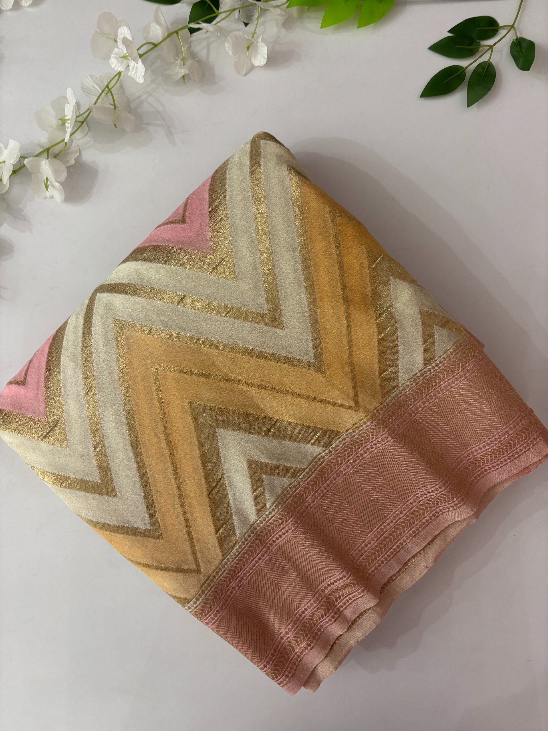 Off White Banarasi Rangkat Crepe Saree