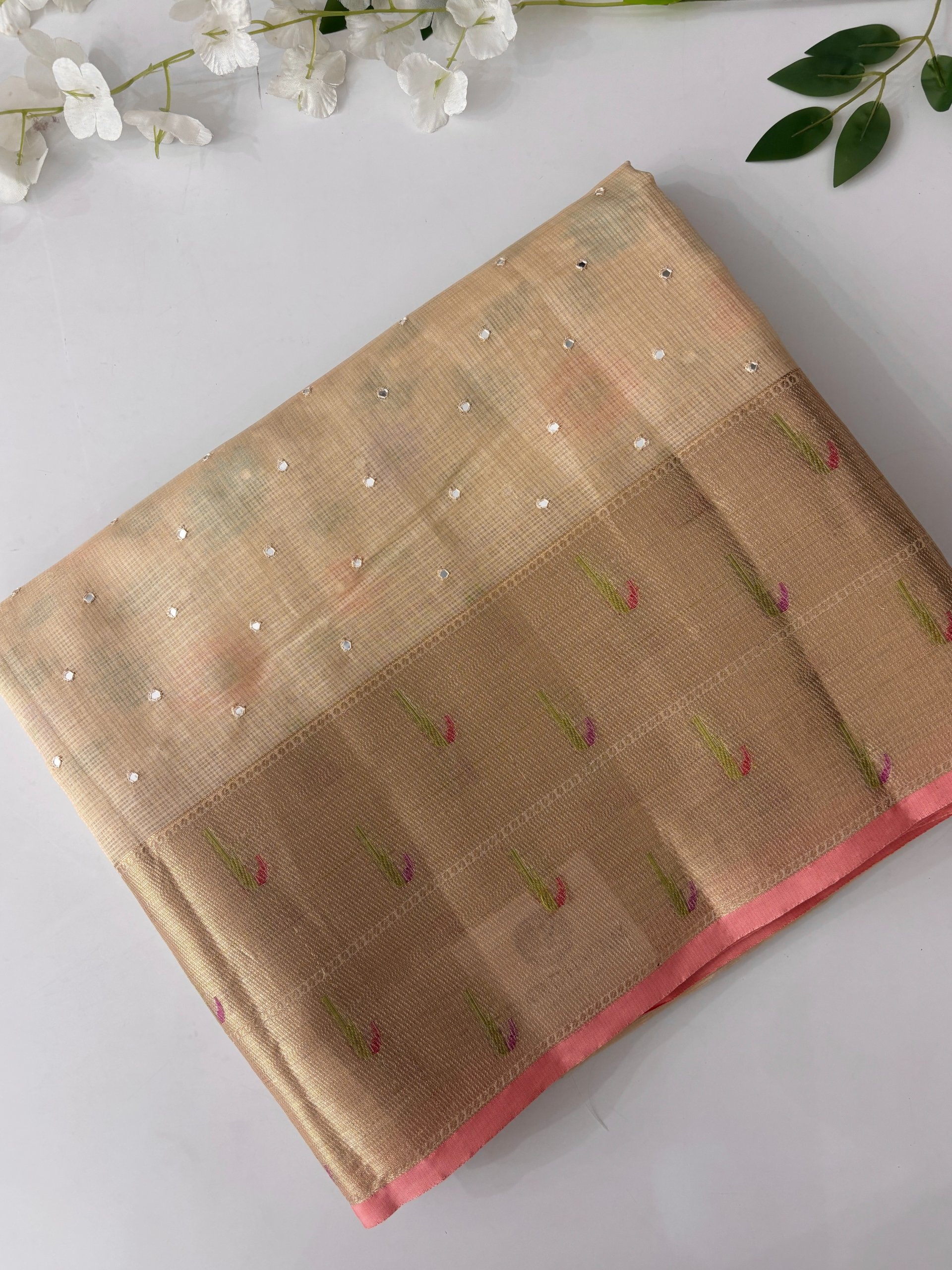 Cream Muniya Border Kota Cotton Saree with Mirror Work