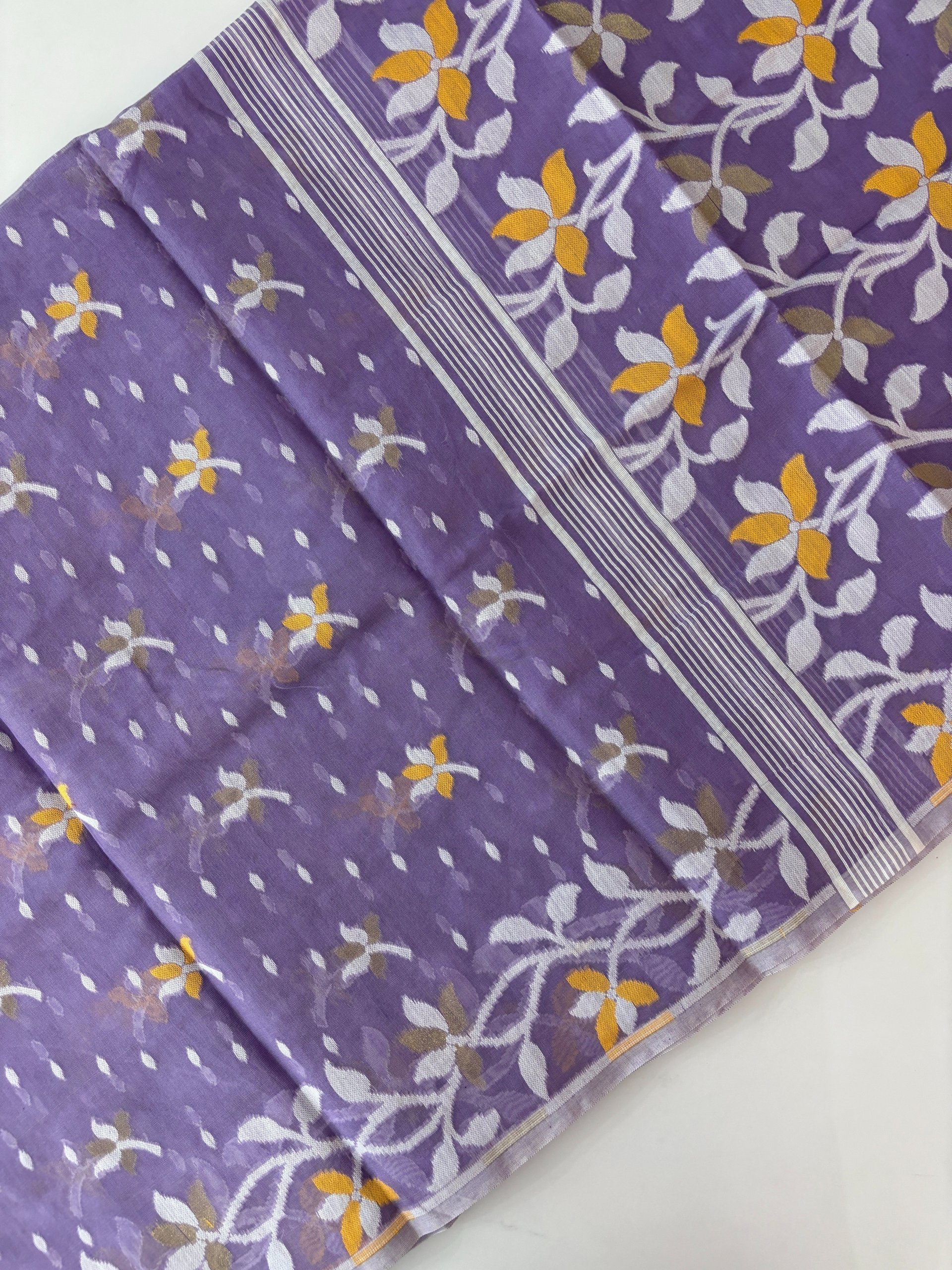 Lavender Dhakai Jamdani Saree 